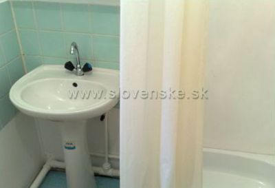 Chata w Dolinie Raczkowej nr. 477 i 478